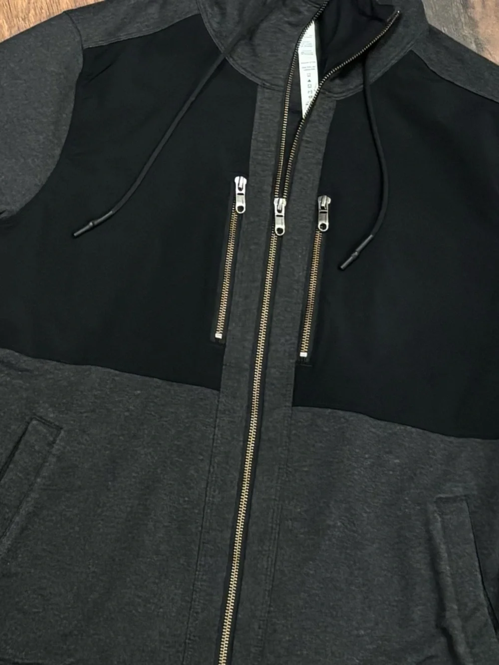 Lululemon Mens Dispatch Hoodie Heathered Gray/Black Large Great condition!